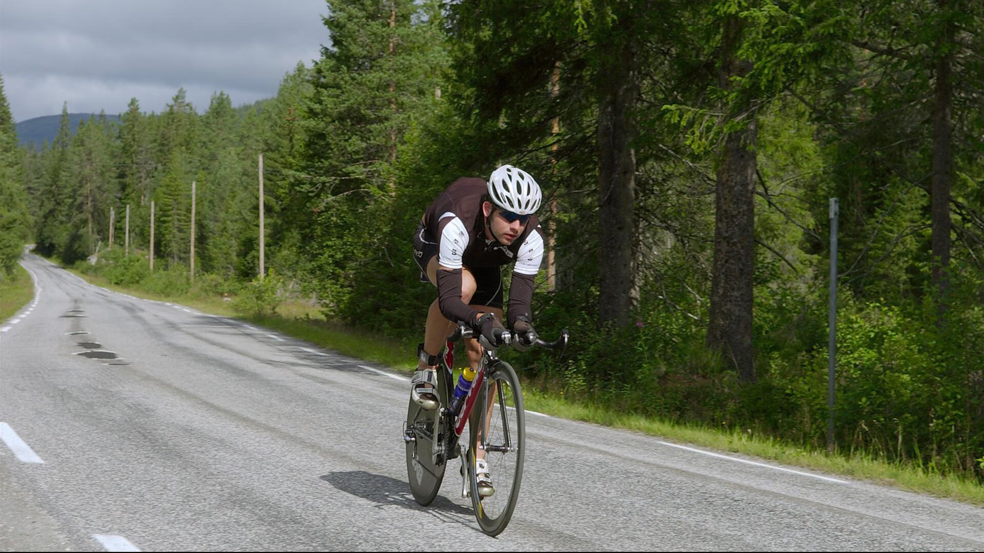 勇士力克猛龙，字母哥成为关键先生，一场超越预期的胜利