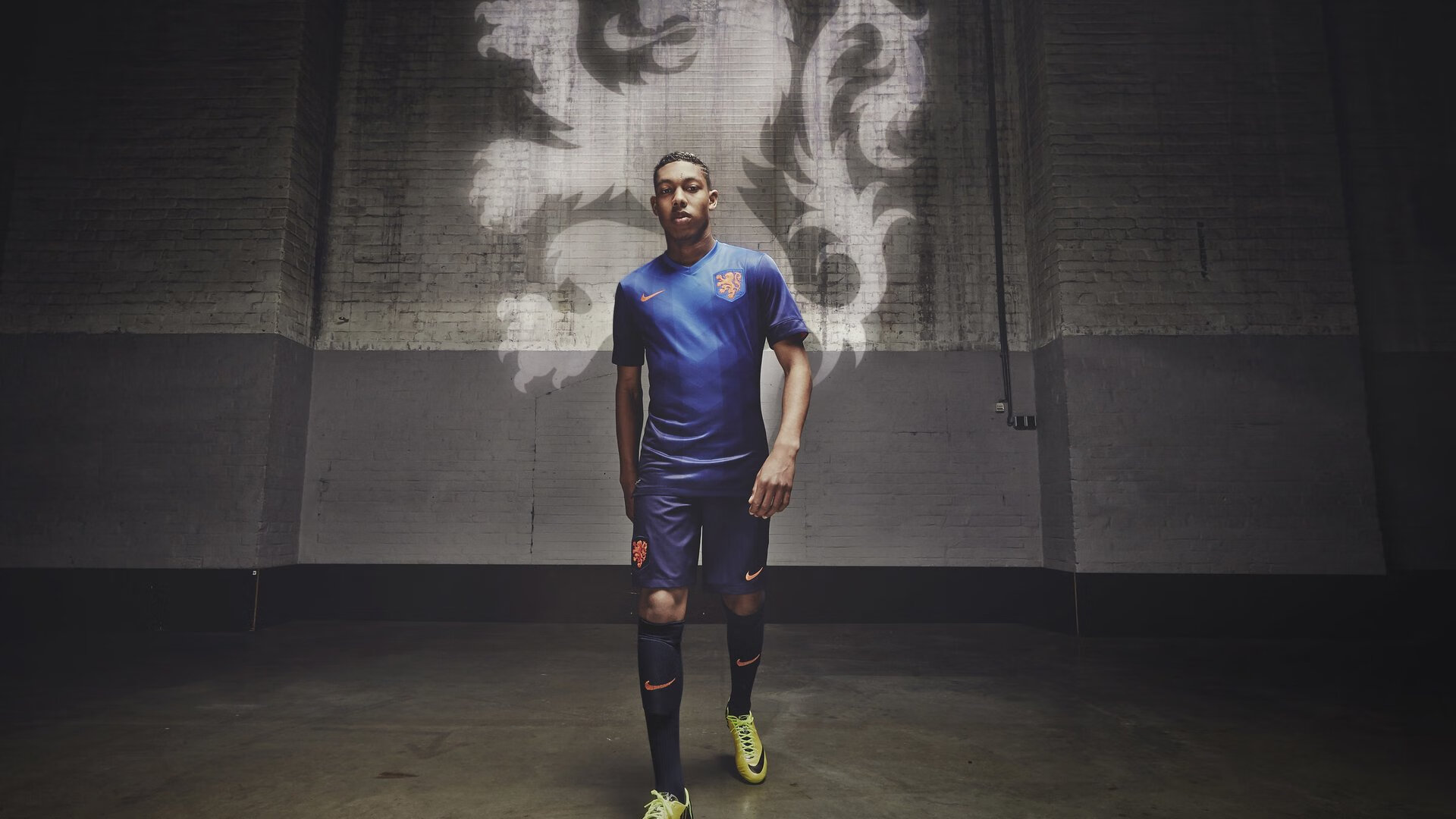 佩德里一锤定音，乌拉圭鏖战险胜挪威